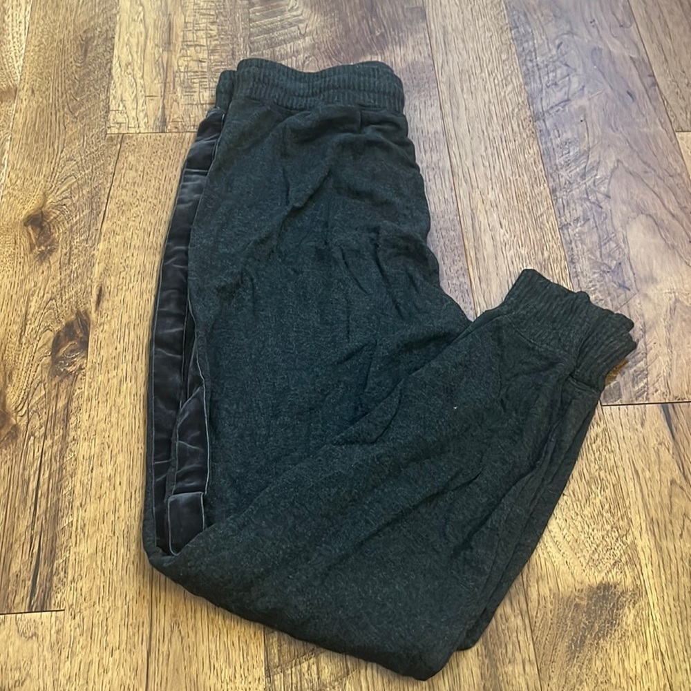 Splendid Woman’s Grey Joggers Size S